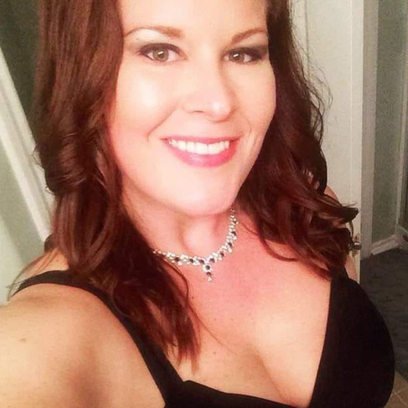 brunette mature woman selfie